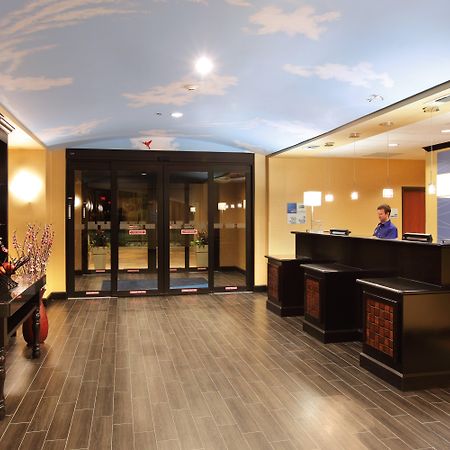 Holiday Inn Express Hotel & Suites Texarkana East By Ihg Extérieur photo