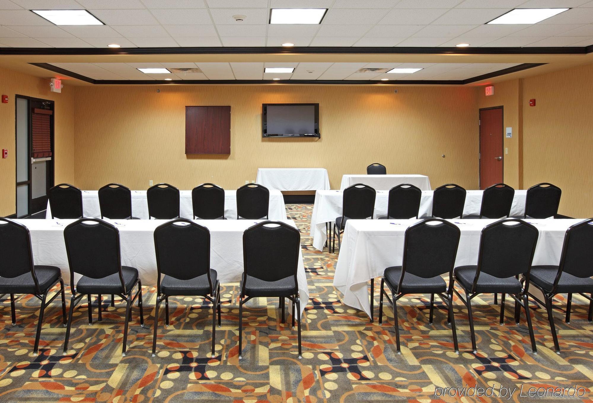 Holiday Inn Express Hotel & Suites Texarkana East By Ihg Extérieur photo