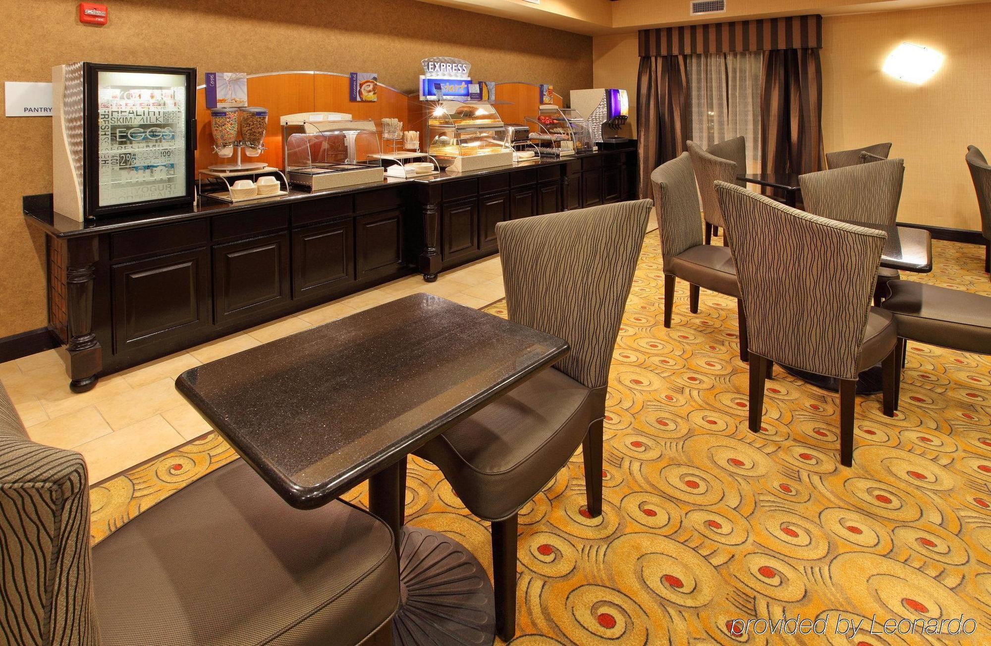 Holiday Inn Express Hotel & Suites Texarkana East By Ihg Extérieur photo