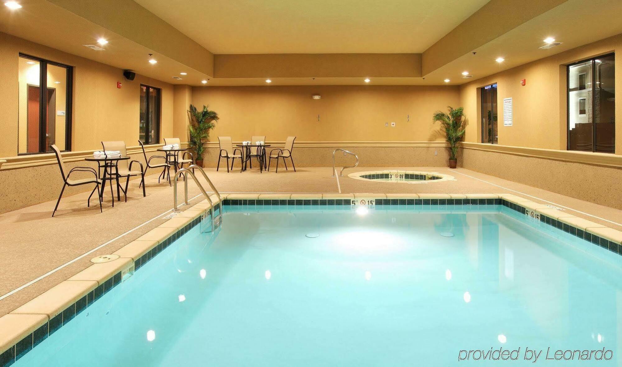 Holiday Inn Express Hotel & Suites Texarkana East By Ihg Facilités photo